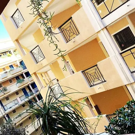 Balcon Vue Mer L Plage A 100M L Balneo L Parking Daire Cannes
