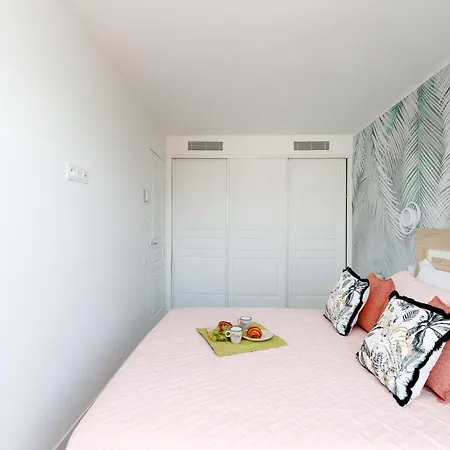 On Vacay - Votre Havre De Paix A 100 M Des Plages Appartement *